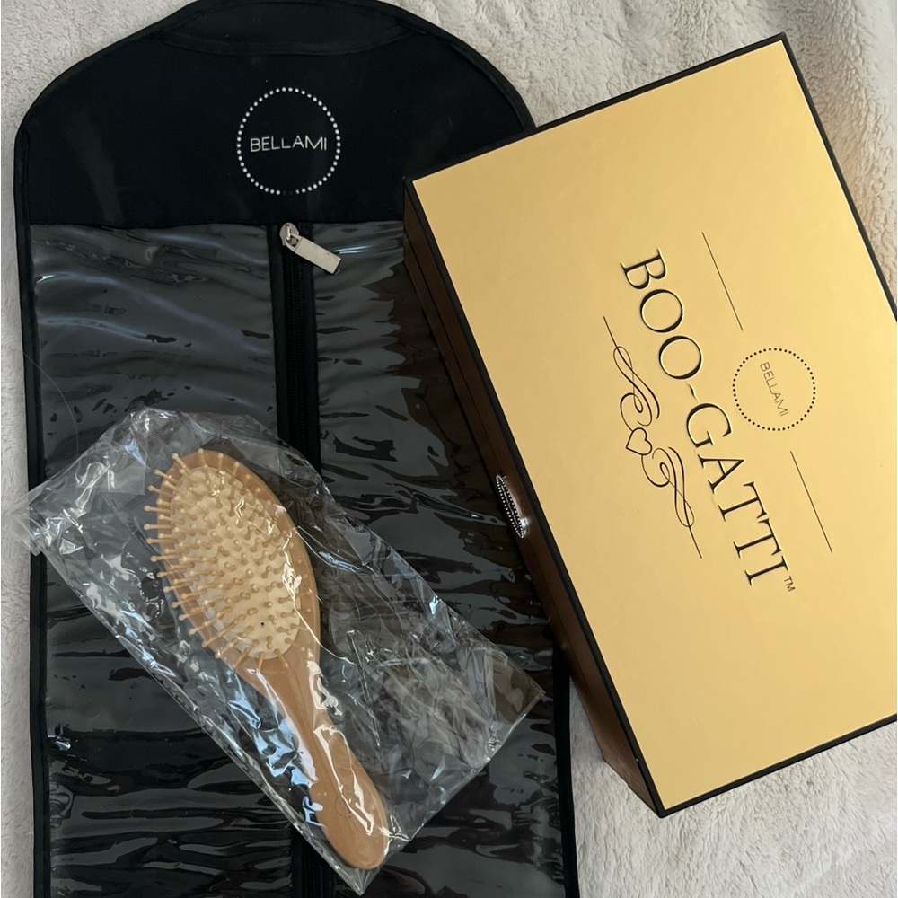 Bellami hair extension storage set : Box, Hanging Bag, & Brush